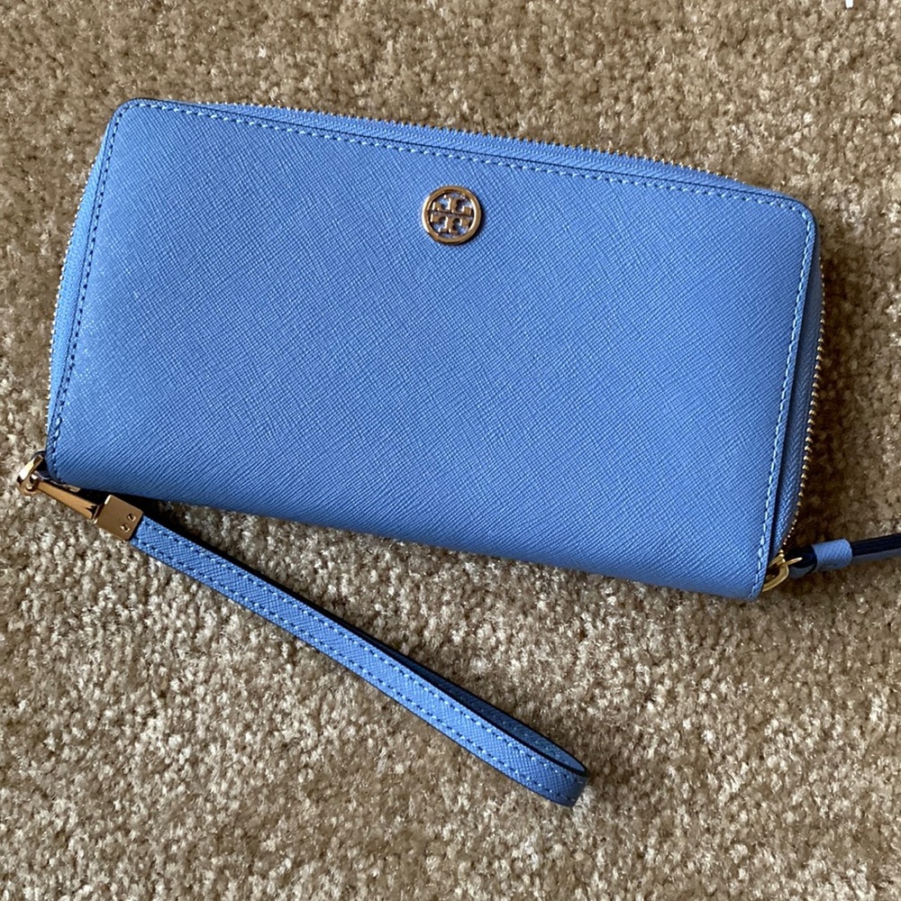Tory Birch Robinson Zip Continental Wallet